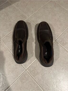 Clarks Men's Dark Brown Leather Slip-On Loafers